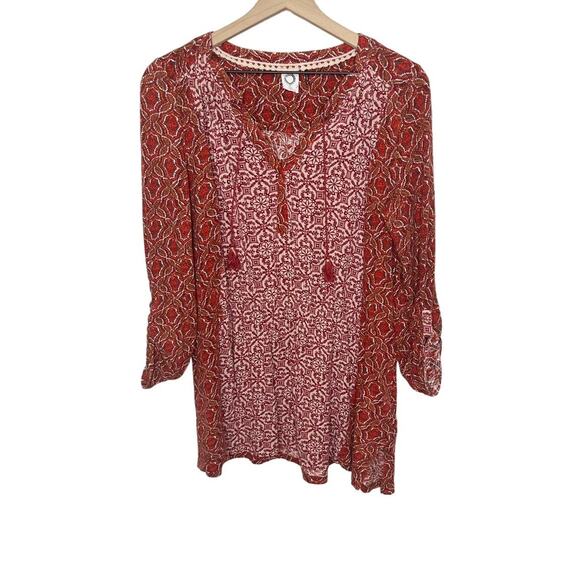 AKEMI + Kin ANTHRO Women's Humboldt Tunic Top Boho Red Floral Tasseled Medium - Picture 1 of 15